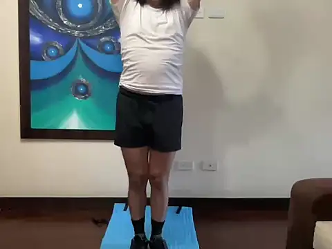 Snapshot of littlelatinhunter chatting on November 2025 11:24:02 AM littlelatinhunter online show from November 2025 11:24:02 AM