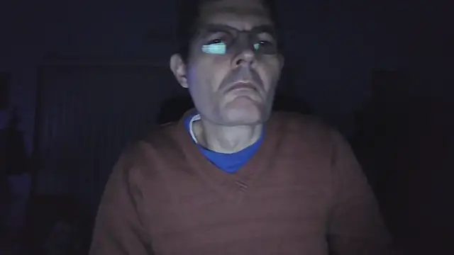 Copfiremen4566 online show from December 2024 04:10:02 AM