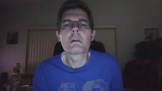 Copfiremen4566 online show from October 2025 03:51:02 AM