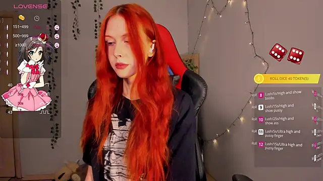 FruttiTatti online show from October 2025 05:43:02 PM