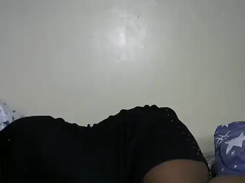 Snapshot of Novah_ chatting on October 2025 09:02:02 PM Novah online show from October 2025 09:02:02 PM