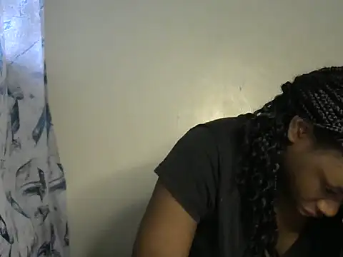 Snapshot of Novah_ chatting on November 2025 07:54:01 AM Novah online show from November 2025 07:54:01 AM