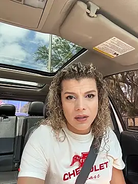 Georgiafox online show from October 2025 02:45:02 PM