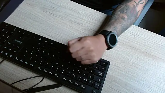 hans ro online show from October 2025 03:53:01 PM