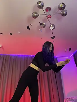 Snapshot of Erotic_Synth_Goddess chatting on February 2025 07:00:01 PM Erotic Synth Goddess online show from February 2025 07:00:01 PM