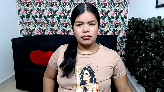 Snapshot of Wendy_Hot_ chatting on March 2025 03:44:01 AM Wendy Hot online show from March 2025 03:44:01 AM