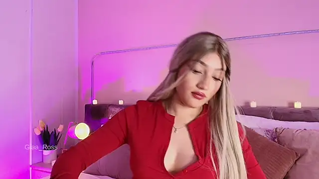 Snapshot of Giaa_Ross chatting on February 2025 11:53:01 AM Giaa Ross online show from February 2025 11:53:01 AM