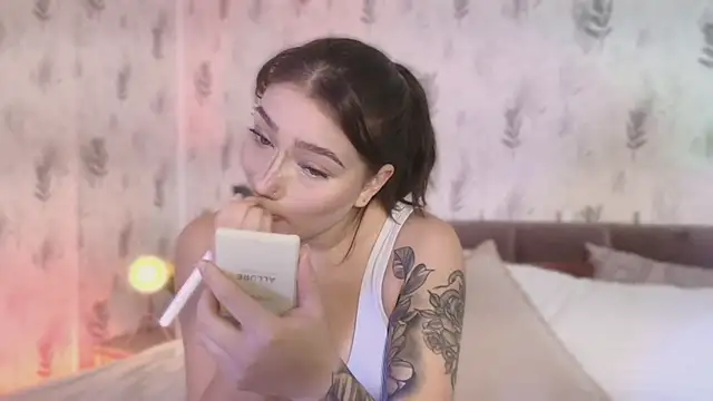 Snapshot of Giaa_Ross chatting on October 2025 12:51:01 PM Giaa Ross online show from October 2025 12:51:01 PM