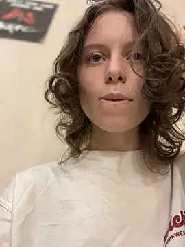 Snapshot of RinaMood chatting on September 2025 11:26:01 AM RinaMood online show from September 2025 11:26:01 AM