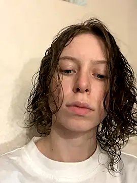 Snapshot of RinaMood chatting on October 2025 11:07:02 AM RinaMood online show from October 2025 11:07:02 AM