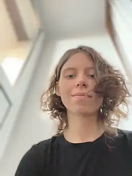 Snapshot of RinaMood chatting on October 2025 08:02:02 AM RinaMood online show from October 2025 08:02:02 AM