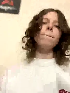 Snapshot of RinaMood chatting on October 2025 11:21:02 AM RinaMood online show from October 2025 11:21:02 AM