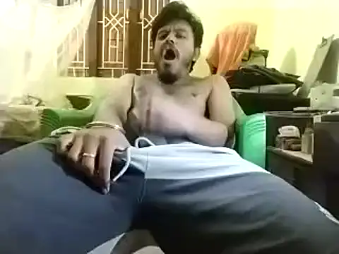 Self-satisfied online show from December 2024 09:09:02 PM