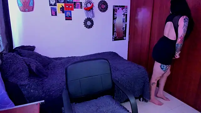 Snapshot of alice_666f chatting on February 2025 06:57:02 PM alice 666f online show from February 2025 06:57:02 PM