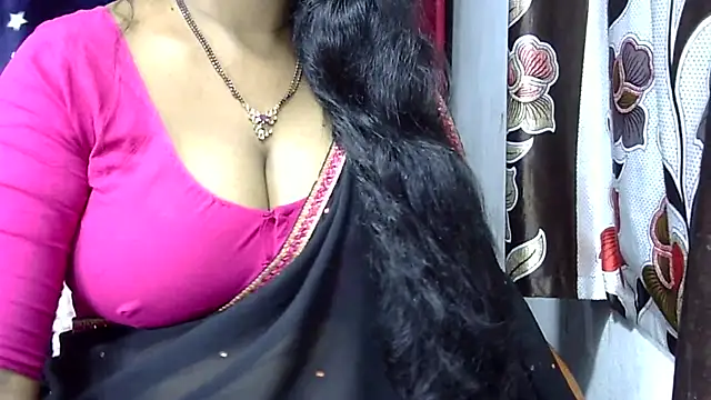 Snapshot of samyukthapuretelugu chatting on March 2025 05:17:02 AM samyukthapuretelugu online show from March 2025 05:17:02 AM