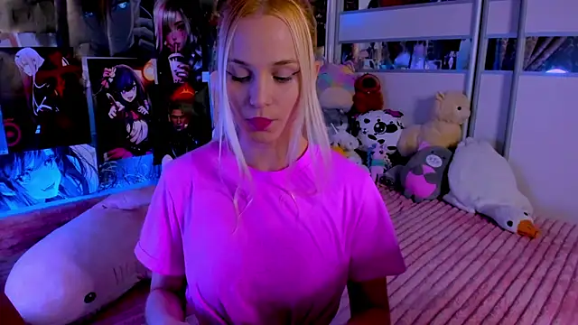 Cute  Pony online show from October 2025 08:29:02 PM