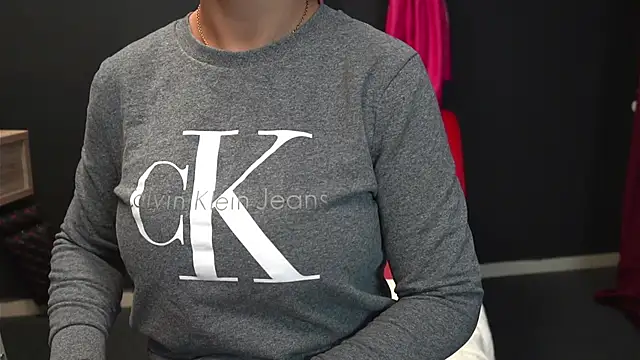 CelineConner online show from October 2025 04:10:02 AM