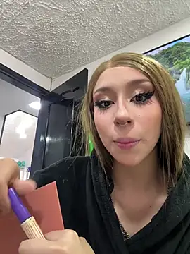 bellablack27 online show from March 2025 02:10:01 PM