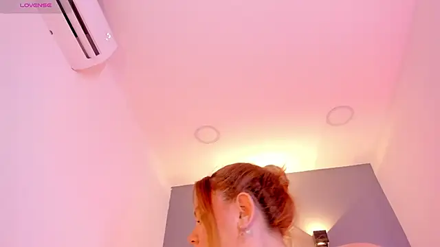 sophiarossee  online show from January 2025 02:56:02 PM