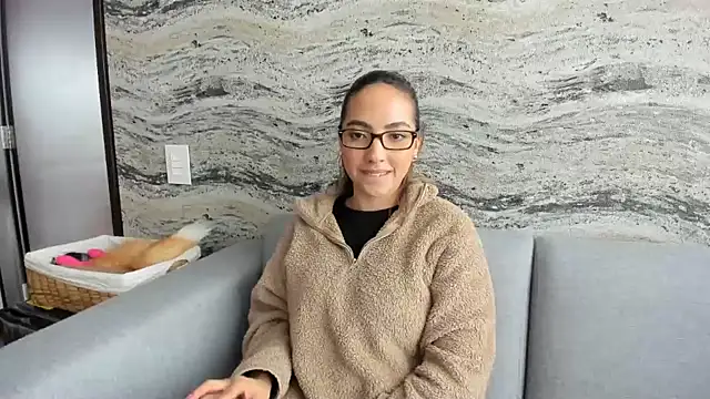 Snapshot of Sophi__a chatting on February 2025 07:48:02 PM Sophi  a online show from February 2025 07:48:02 PM