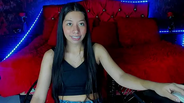 sexylaurita online show from December 2024 11:56:02 AM