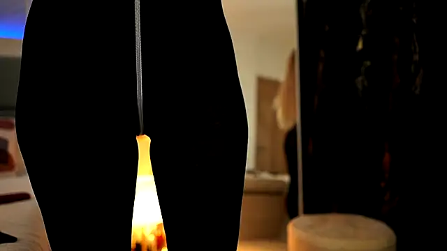 Snapshot of MiaCharm chatting on November 2025 08:53:02 PM MiaCharm online show from November 2025 08:53:02 PM