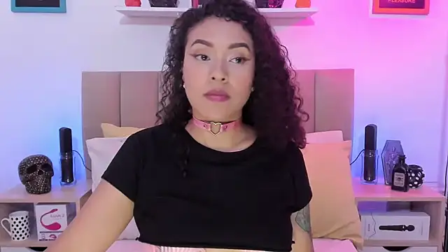 Zoe Gruber online show from October 2025 07:58:02 PM