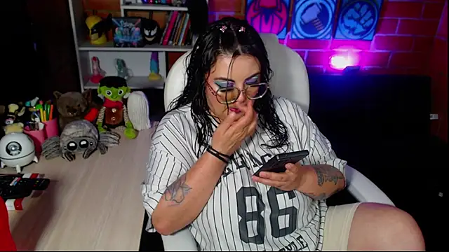 juliette rd online show from October 2025 03:13:02 AM