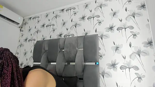 Snapshot of Ehotloveaxxx chatting on December 2024 11:26:02 PM Ehotloveaxxx online show from December 2024 11:26:02 PM