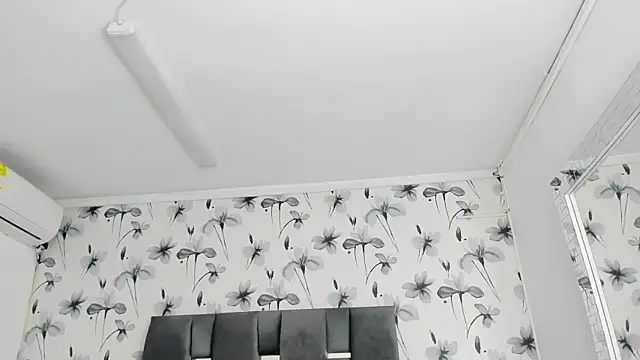 Ehotloveaxxx online show from October 2025 01:39:02 PM