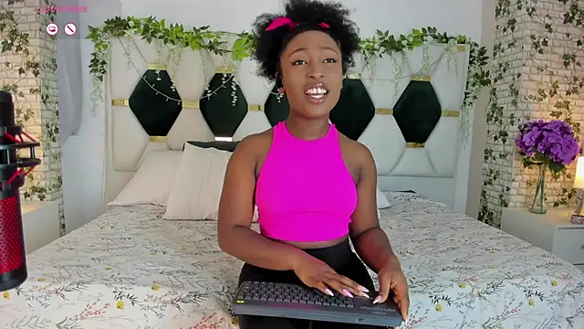 EmmaSanzz  online show from January 2025 11:27:02 AM