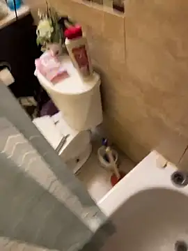 Snapshot of VFuck4U_xxx chatting on March 2025 10:26:01 AM VFuck4U xxx online show from March 2025 10:26:01 AM