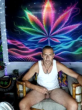 Snapshot of Bbboy42 chatting on October 2025 10:27:01 AM Bbboy42 online show from October 2025 10:27:01 AM