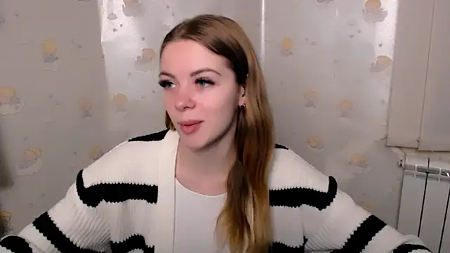 Snapshot of AliceFlirtt_ chatting on February 2025 09:21:02 AM AliceFlirtt online show from February 2025 09:21:02 AM