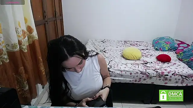 Snapshot of susana2523 chatting on November 2025 04:35:01 AM susana2523 online show from November 2025 04:35:01 AM