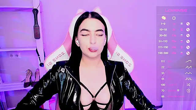 Snapshot of EvangelinaVangelis chatting on February 2025 05:57:02 PM EvangelinaVangelis online show from February 2025 05:57:02 PM