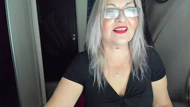 Snapshot of IryshAlice chatting on October 2025 11:16:01 PM IryshAlice online show from October 2025 11:16:01 PM