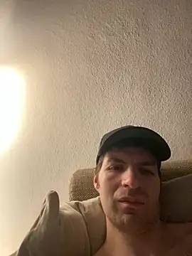 Ricoleckt online show from February 2025 11:58:02 PM