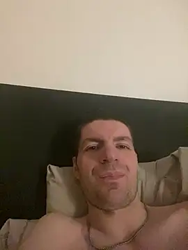 Ricoleckt online show from February 2025 09:31:01 PM