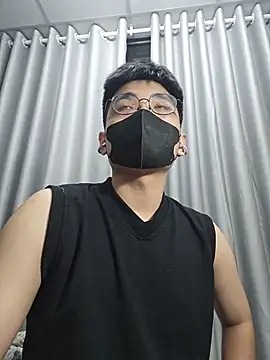 Snapshot of xboyvn9 chatting on November 2025 02:28:01 PM xboyvn9 online show from November 2025 02:28:01 PM