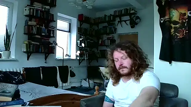 sunr1sa online show from December 2024 07:42:01 AM