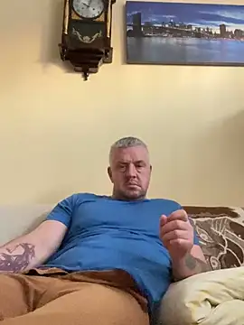 Evolite123 online show from March 2025 04:33:02 PM