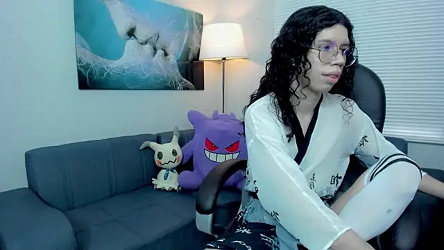 Snapshot of Angel_Dust18 chatting on October 2025 02:58:02 PM Angel Dust18 online show from October 2025 02:58:02 PM