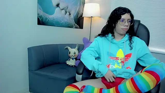 Snapshot of Angel_Dust18 chatting on November 2025 04:39:01 PM Angel Dust18 online show from November 2025 04:39:01 PM