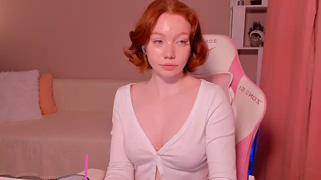 foxyMistrees online show from December 2024 03:29:02 AM