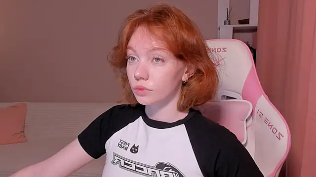 foxyMistrees online show from February 2025 12:11:01 AM