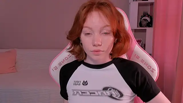 foxyMistrees online show from February 2025 06:18:02 AM