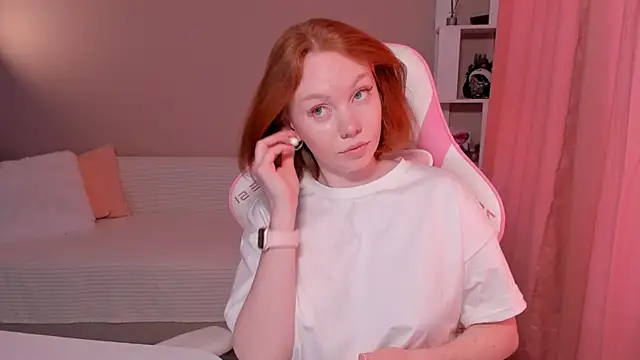 foxyMistrees online show from February 2025 02:59:02 AM