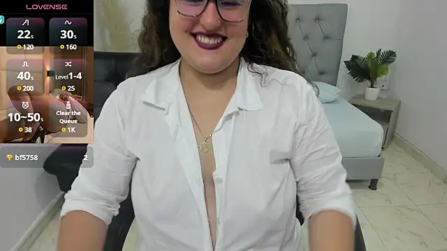 Snapshot of niraksil chatting on January 2025 03:28:02 PM niraksil online show from January 2025 03:28:02 PM