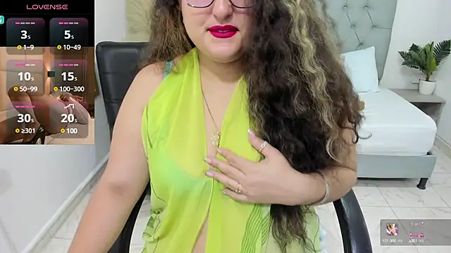 Snapshot of niraksil chatting on January 2025 12:24:01 PM niraksil online show from January 2025 12:24:01 PM